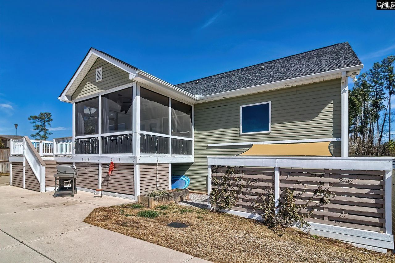 417 Dot Court  Photo 33