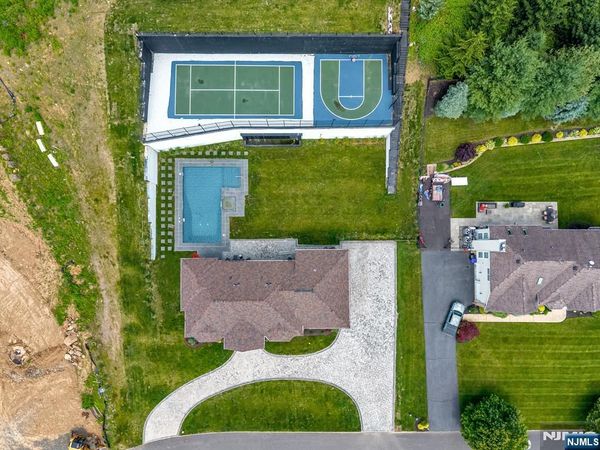 125 Hamilton Trail, TOTOWA, NJ 07512