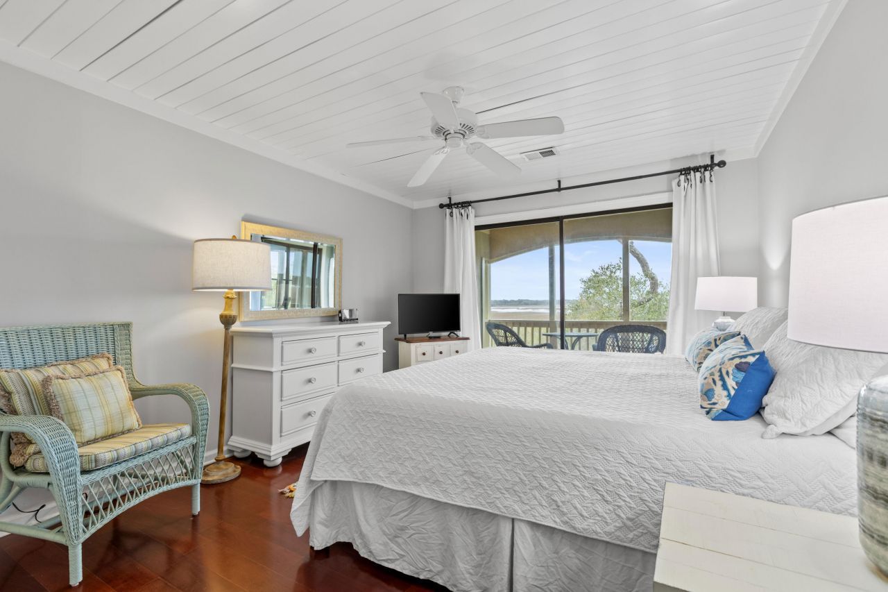 2106 Landfall Way Photo 19