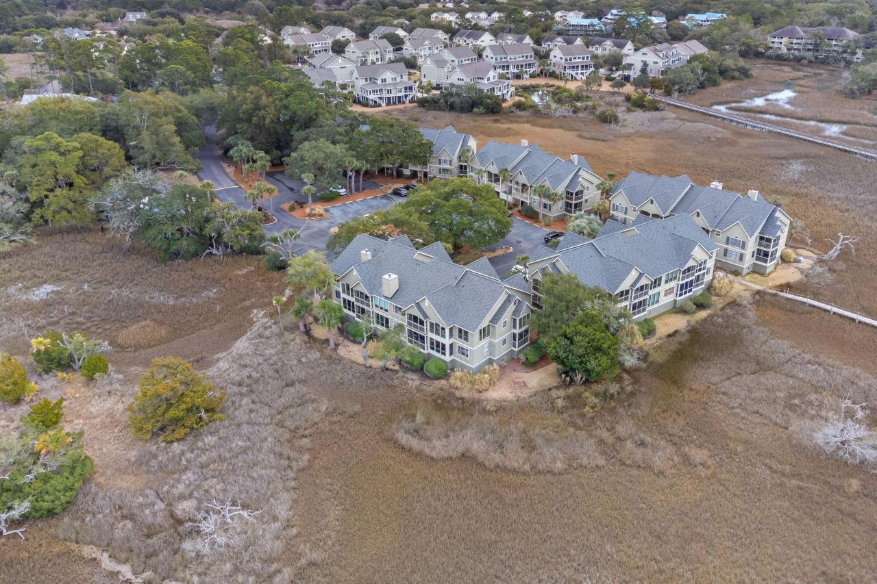 2106 Landfall Way Photo 34