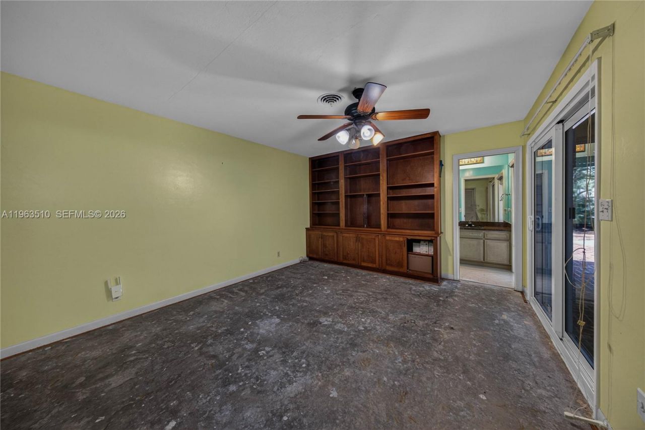 6621 E Tropical Way, Plantation, FL 33317 Photo