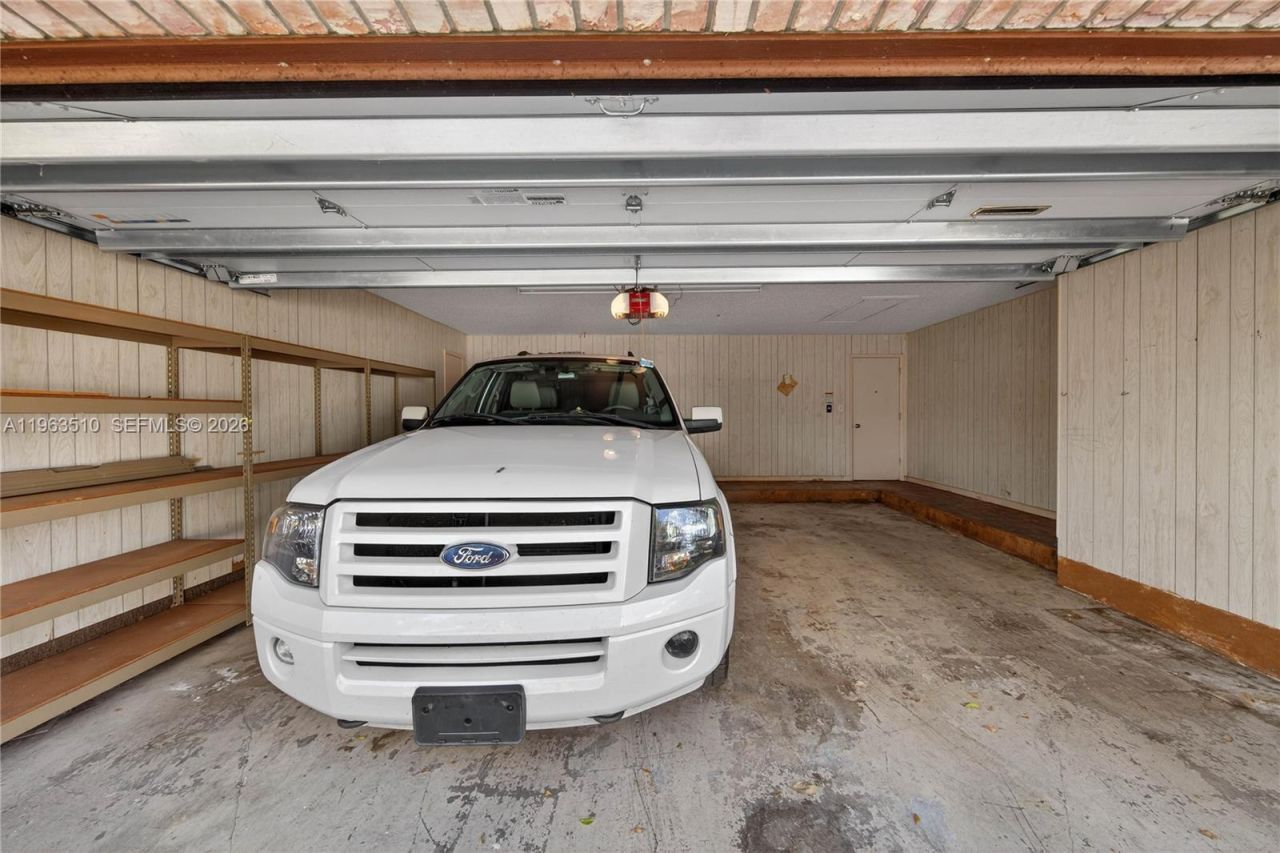 6621 E Tropical Way, Plantation, FL 33317 Photo