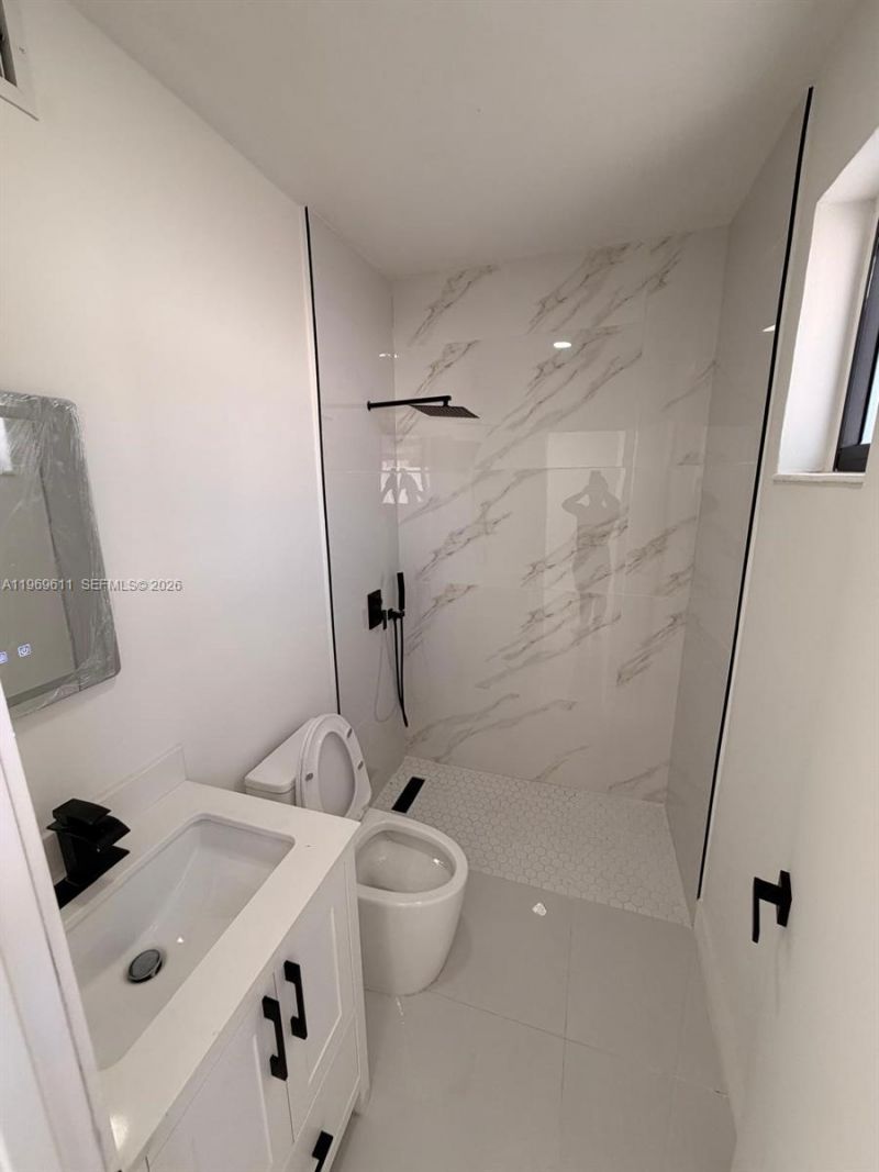 935 SW 72nd Ave , Miami, FL 33144 Photo