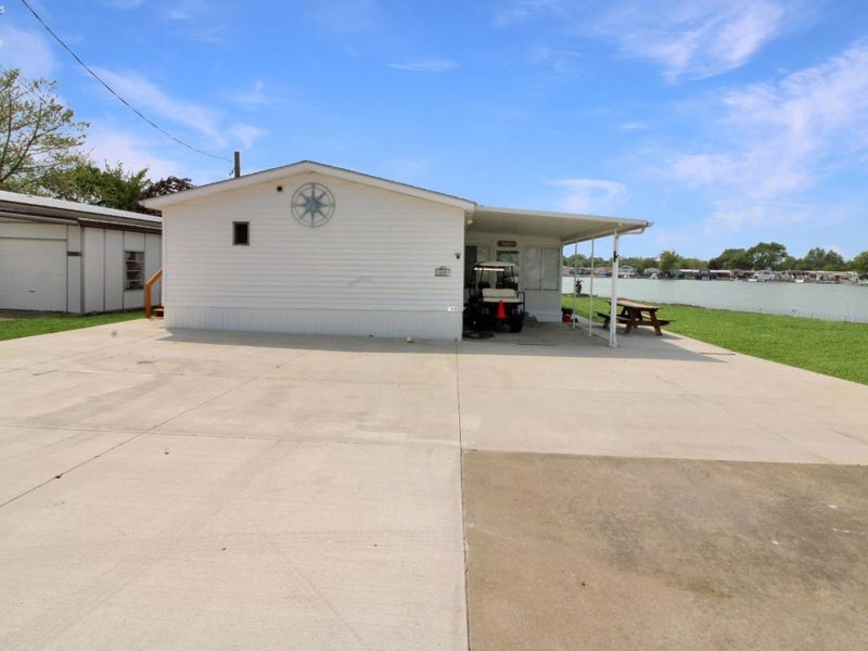 1660 N Compass Avenue, Port Clinton, OH 43452 Photo 33