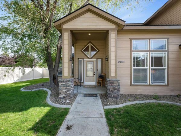 280 E Sunrise Rim Rd, Nampa, ID 83686