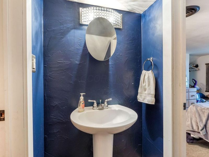 298 Center Street, Coshocton, OH 43812 Photo 24