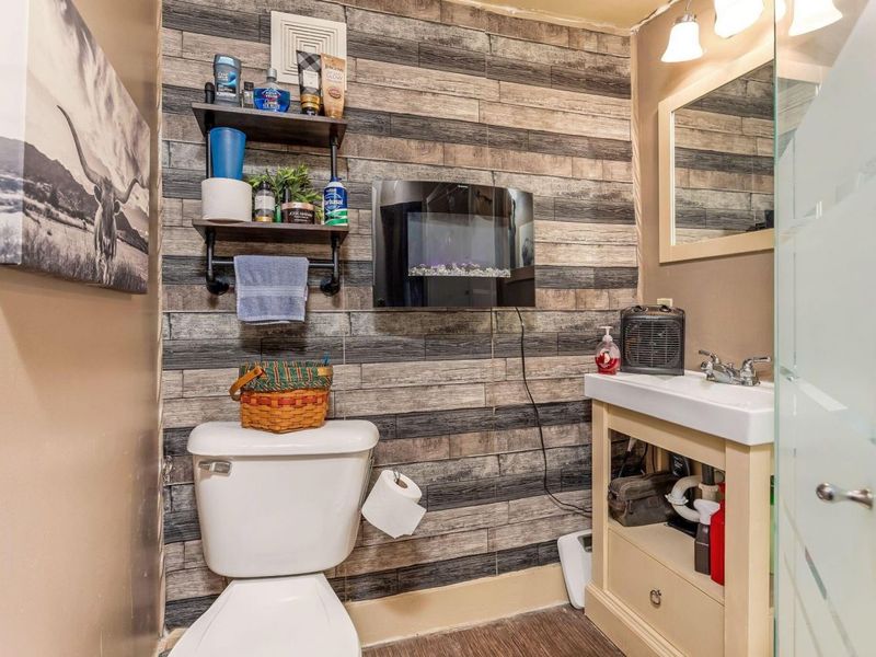 298 Center Street, Coshocton, OH 43812 Photo 32