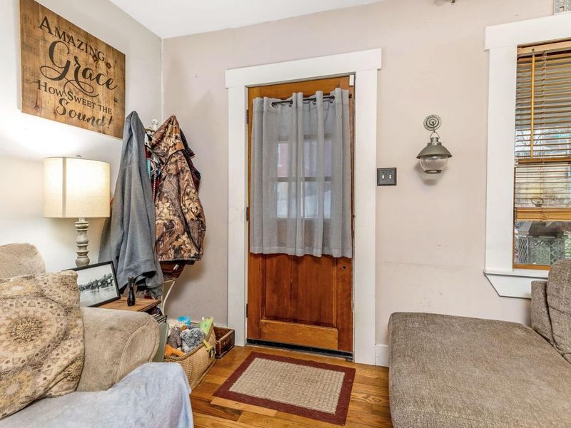 298 Center Street, Coshocton, OH 43812 Photo 4