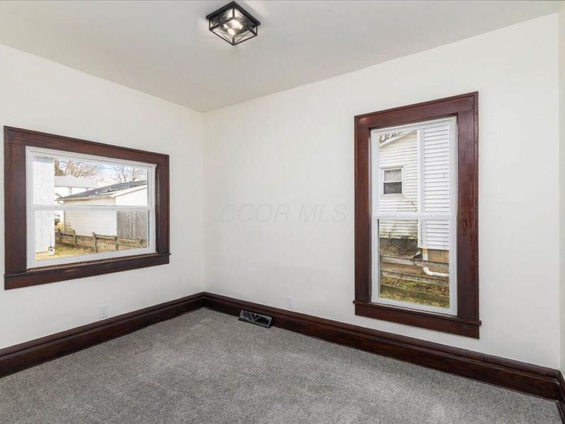 325 Maple Avenue, Utica, OH 43080 Photo 19