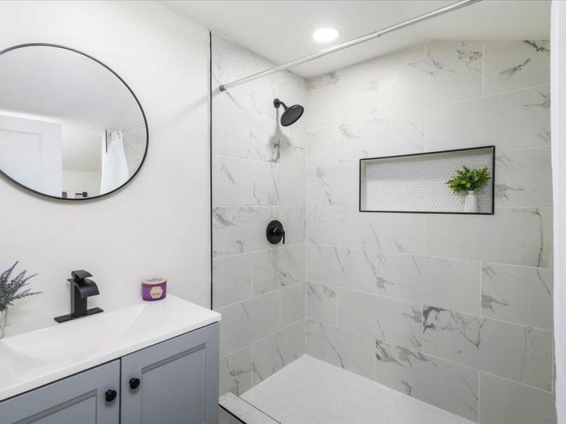 325 Maple Avenue, Utica, OH 43080 Photo 25