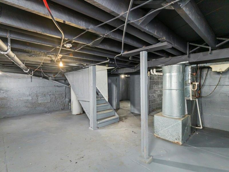 325 Maple Avenue, Utica, OH 43080 Photo 30