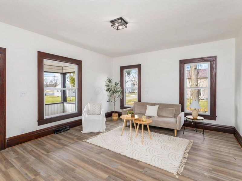 325 Maple Avenue, Utica, OH 43080 Photo 5