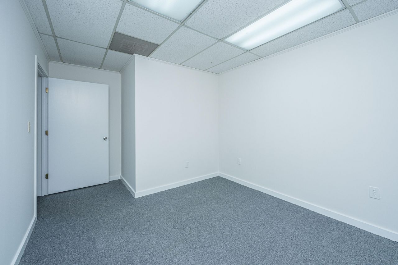 27 Gamecock Avenue Photo 13