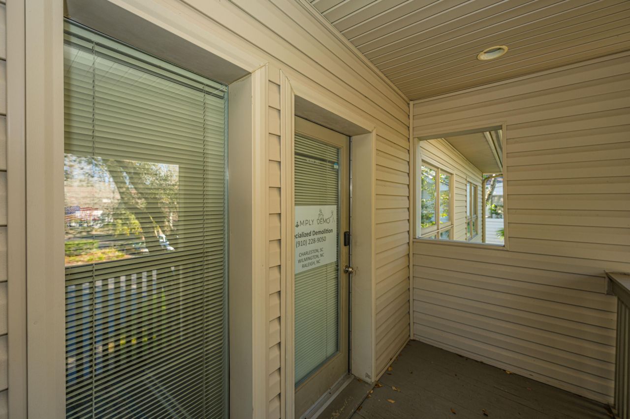 27 Gamecock Avenue Photo 8