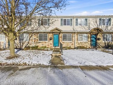 16253 Terrace Village Drive, Taylor, MI 48180