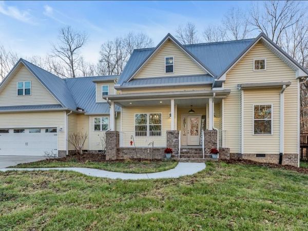 2206 Hwy 48 S, Dickson, TN 37055