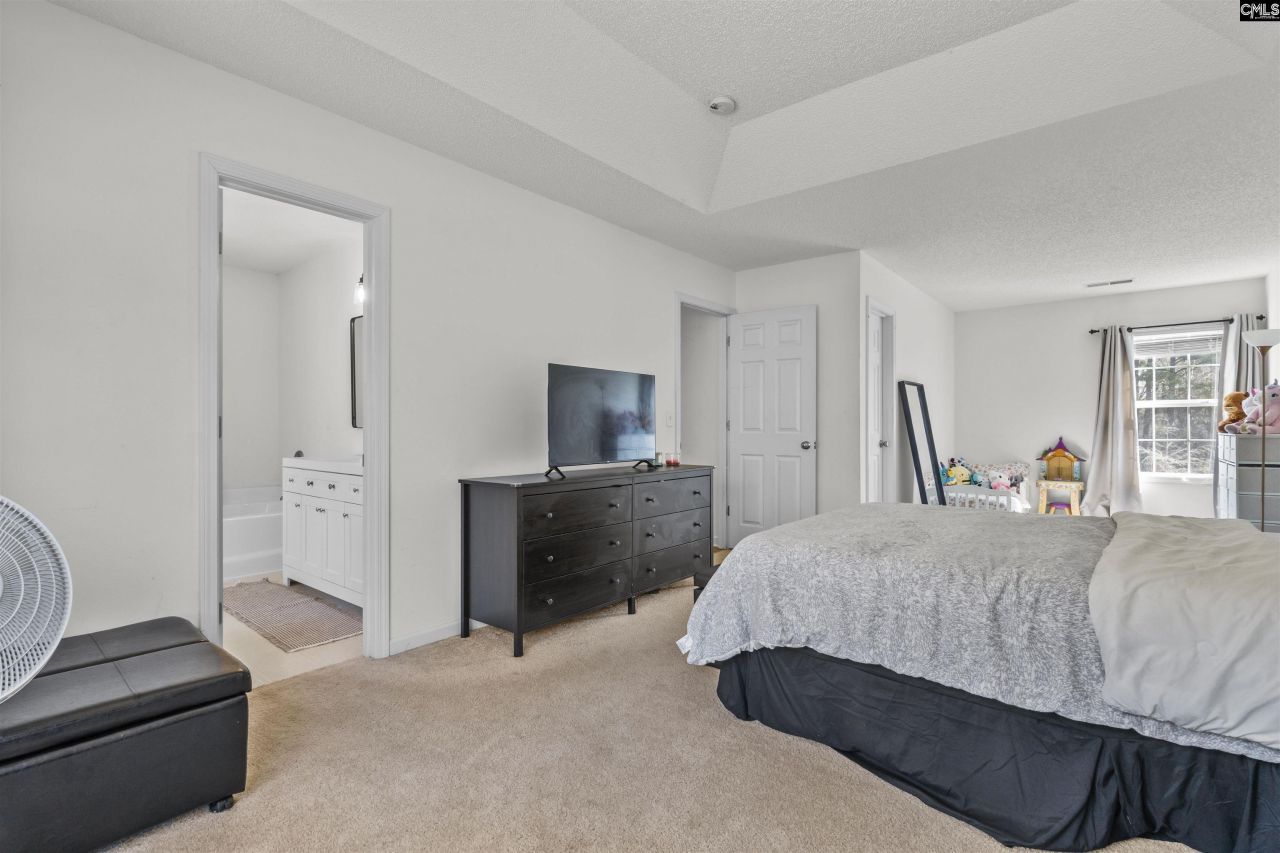 267 Ashewood Lake Drive  Photo 17