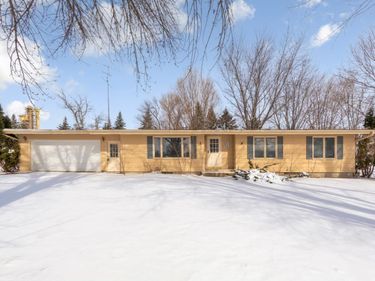 821 North Street, Stewart, MN 55385