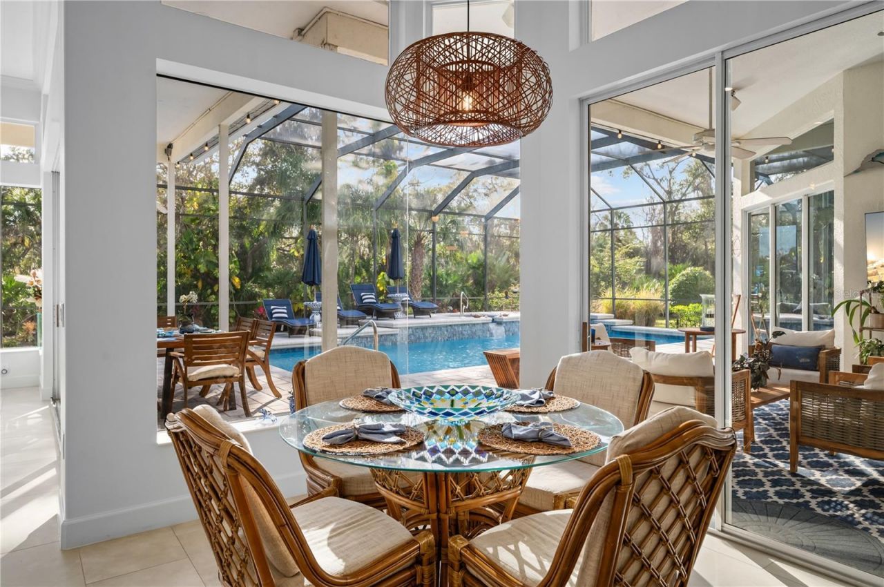 10147 Cherry Hills Avenue Circle, Bradenton, FL 34202 Photo