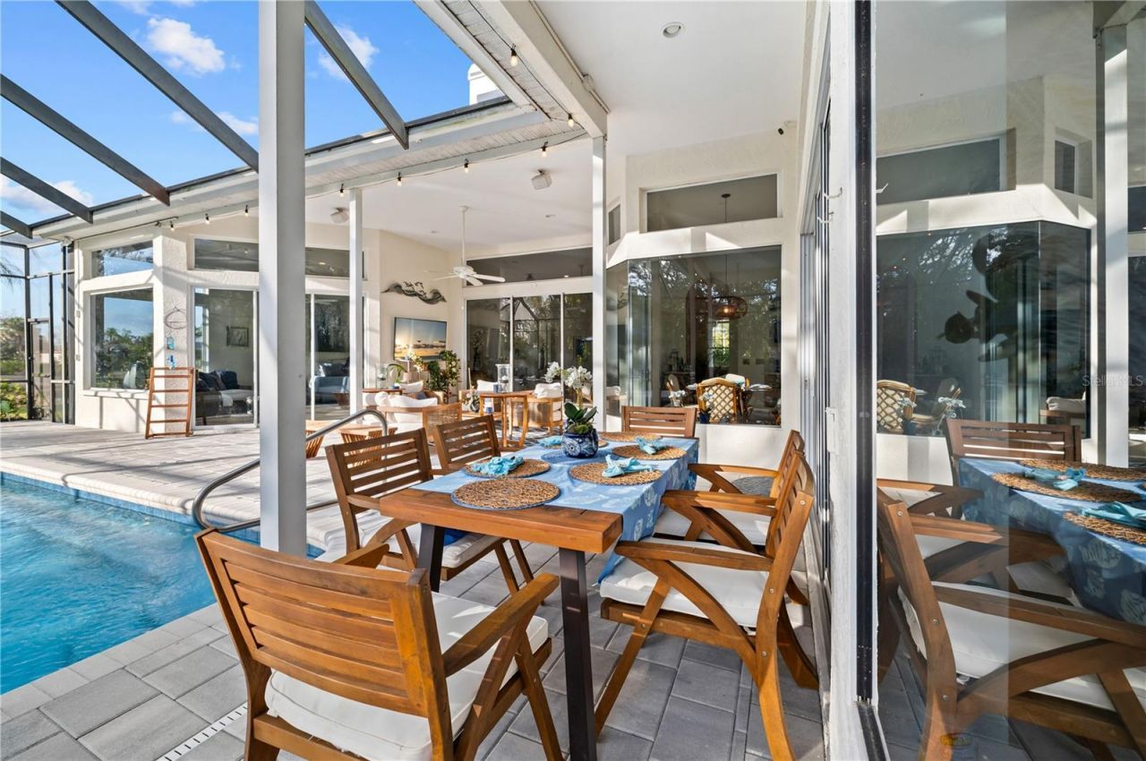 10147 Cherry Hills Avenue Circle, Bradenton, FL 34202 Photo