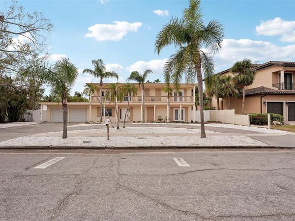 55 N WASHINGTON DRIVE, SARASOTA, FL 34236