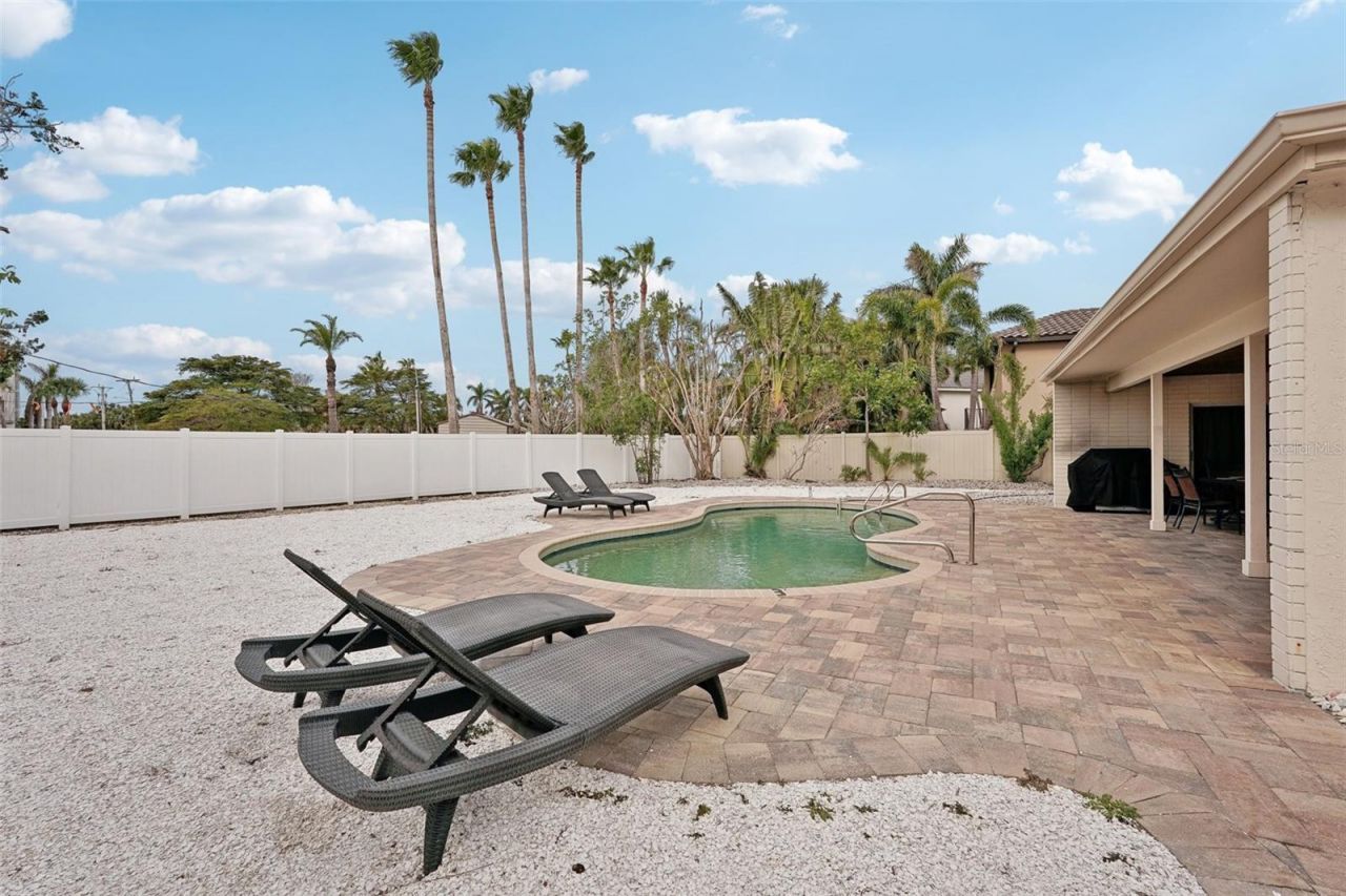 55 N Washington Drive, Sarasota, FL 34236 Photo