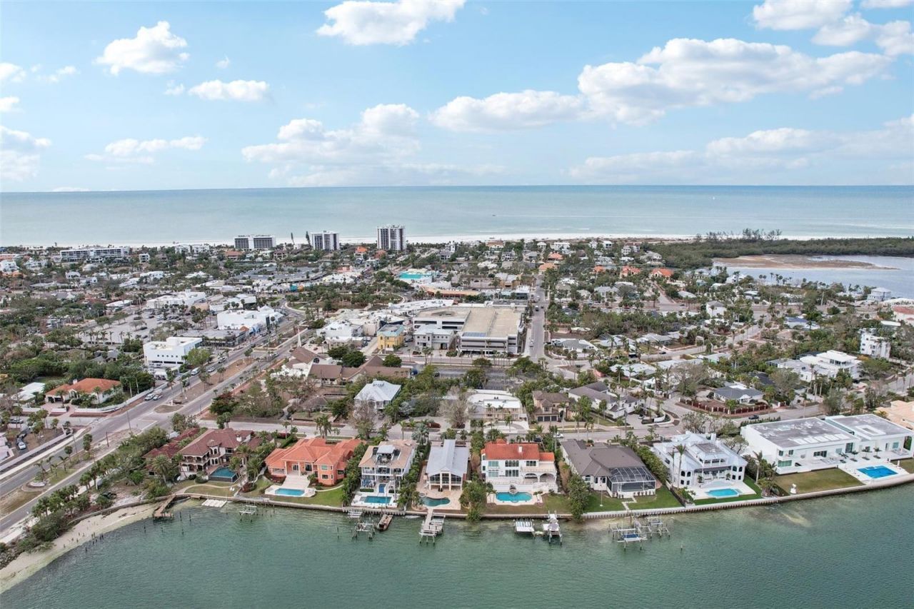 55 N Washington Drive, Sarasota, FL 34236 Photo