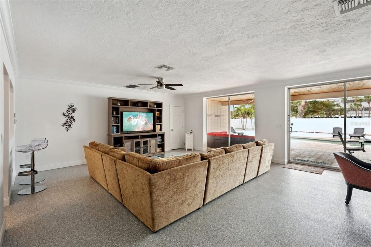 55 N Washington Drive, Sarasota, FL 34236 Photo