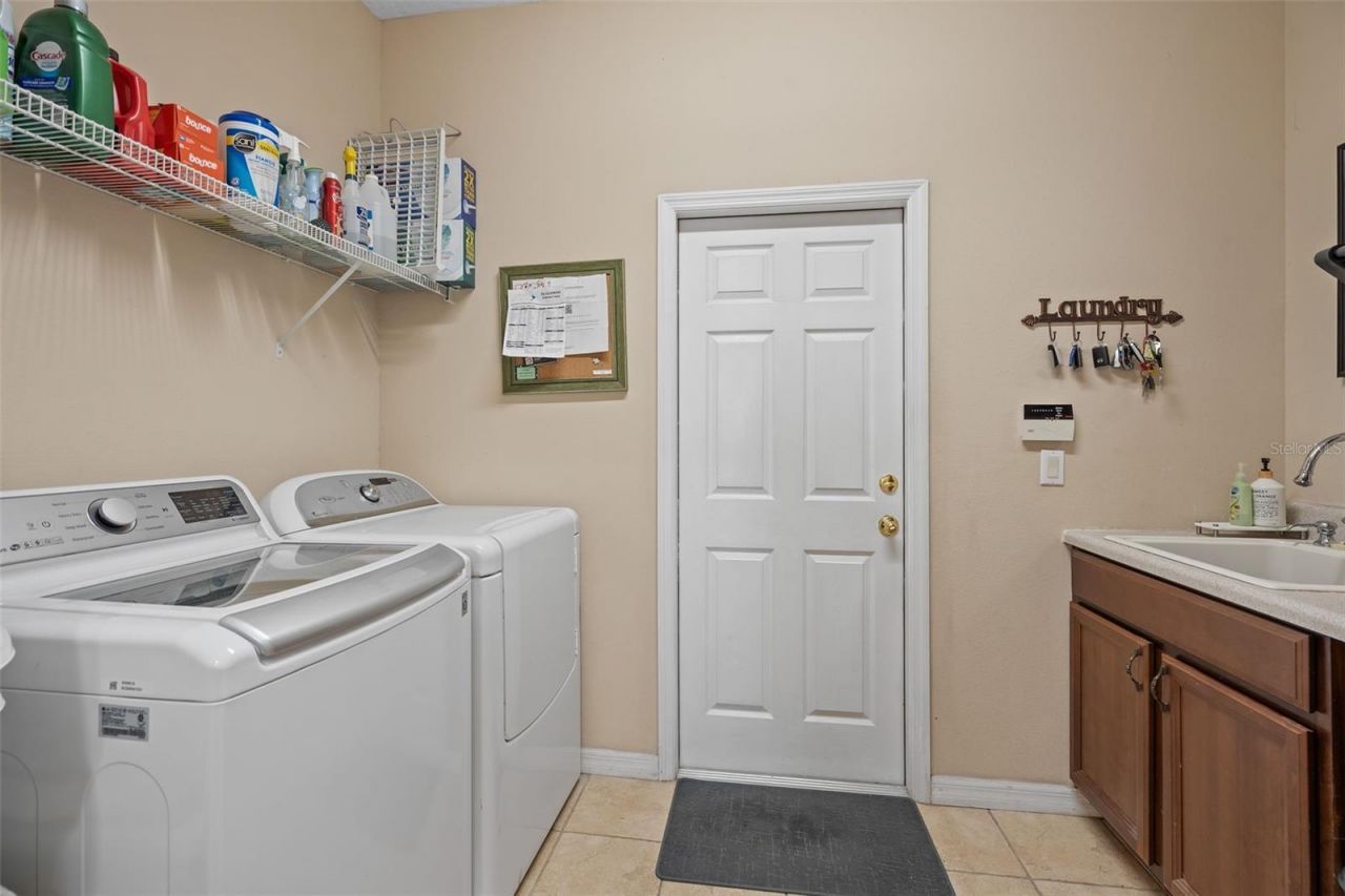 8798 Warwick Shore Crossing, Orlando, FL 32829 Photo