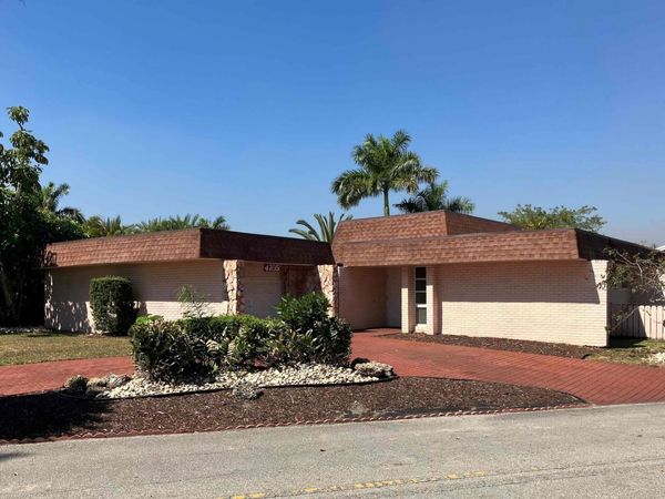 4705 Bayberry Lane, Tamarac, FL 33319