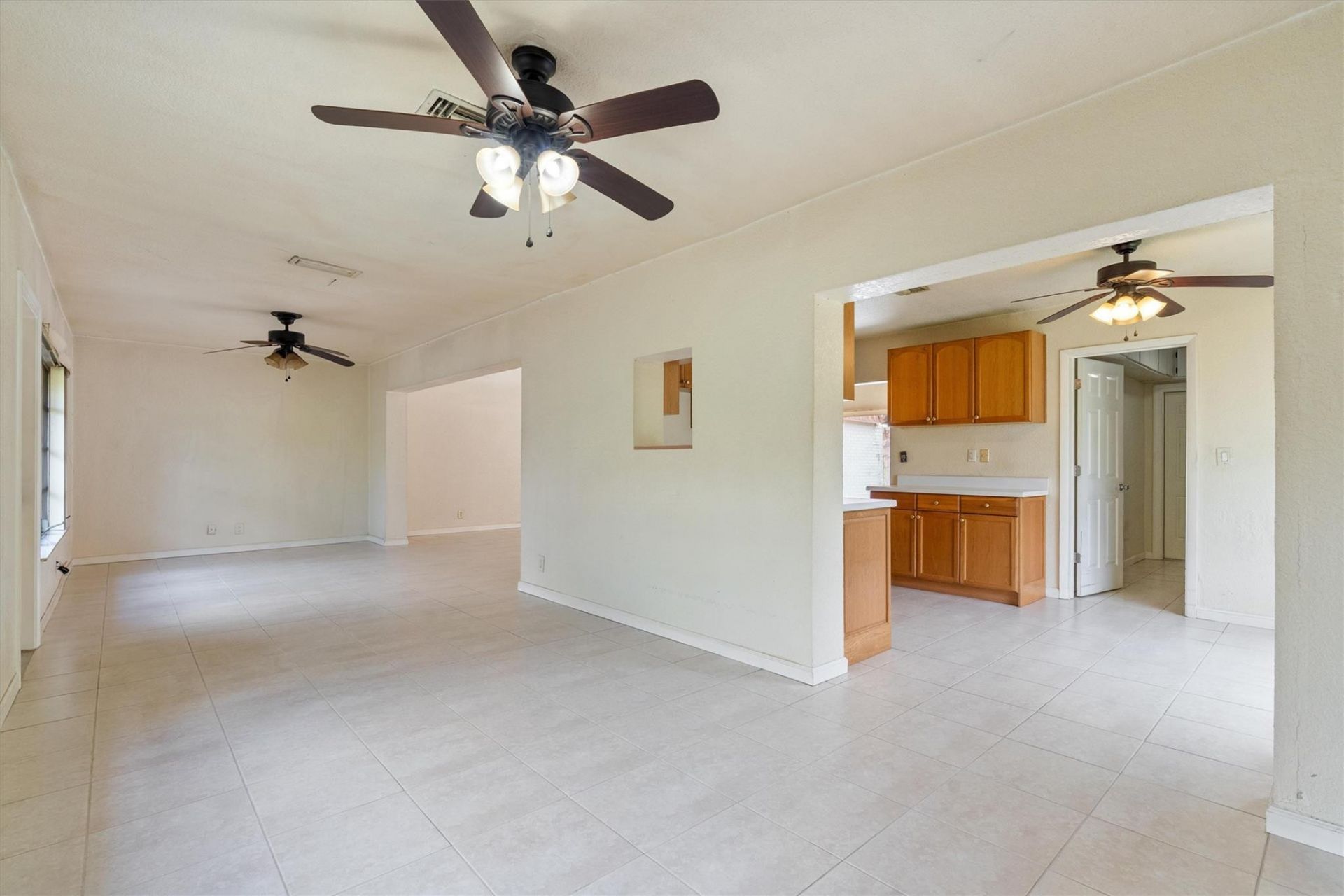 4705 Bayberry Lane, Tamarac, FL 33319 Photo