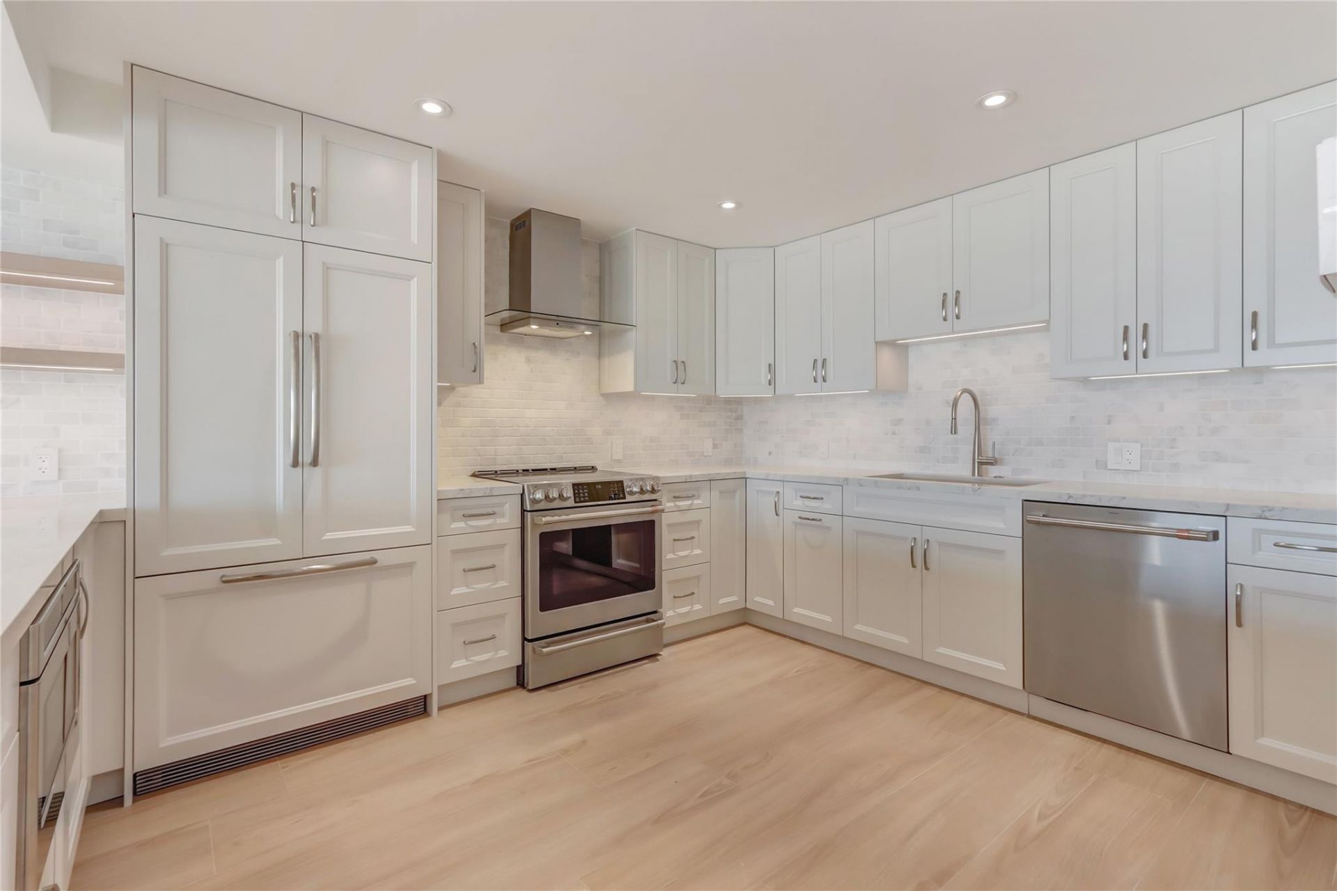 1710 S Ocean Lane, Unit 202, Fort Lauderdale, FL 33316 Photo