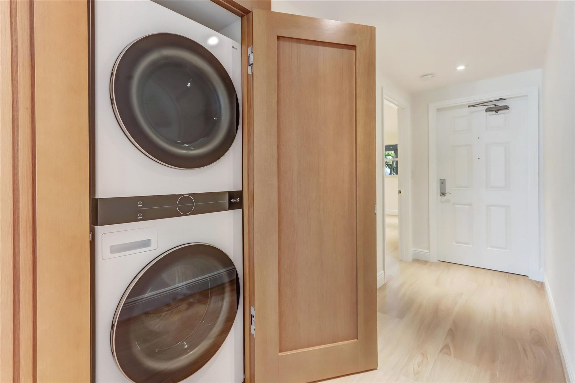 1710 S Ocean Lane, Unit 202, Fort Lauderdale, FL 33316 Photo