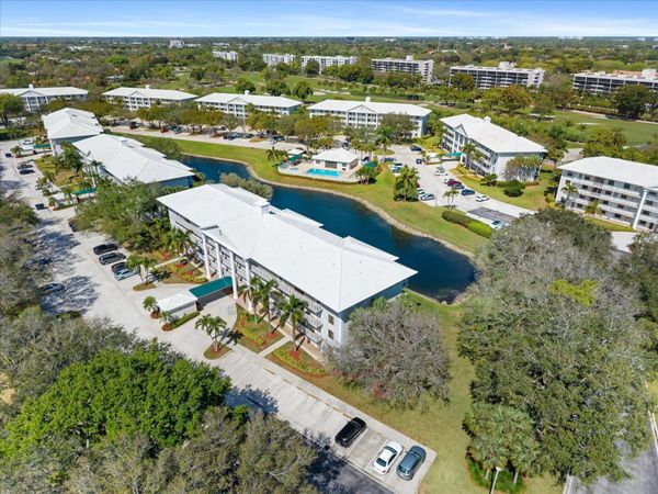 6217 Balboa Circle, Unit 106, Boca Raton, FL 33433