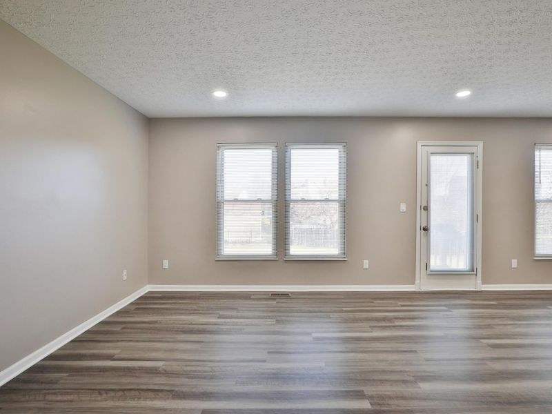 1352 River Trail Drive, Grove City, OH 43123 Photo 23