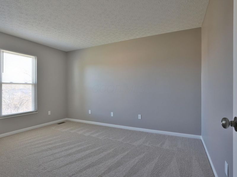 1352 River Trail Drive, Grove City, OH 43123 Photo 30