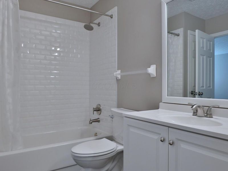 1352 River Trail Drive, Grove City, OH 43123 Photo 36