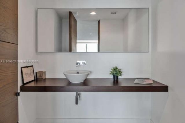 900 Biscayne Blvd, Unit 6205, Miami, FL 33132 Photo