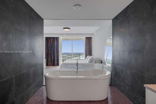 900 Biscayne Blvd, Unit 6205, Miami, FL 33132 Photo