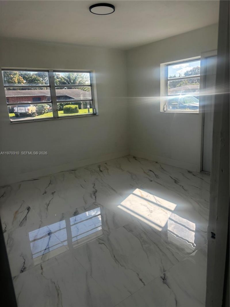 2831 NW 190th St , Miami Gardens, FL 33056 Photo