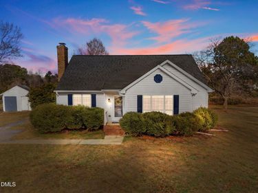 9704 Weathering Court, Zebulon, NC 27597