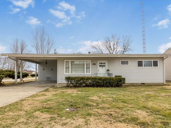 703 Westwood Drive, Lynn, IN 47355