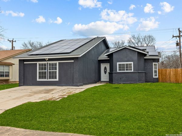 5930 Valley Wood, San Antonio, TX 78250