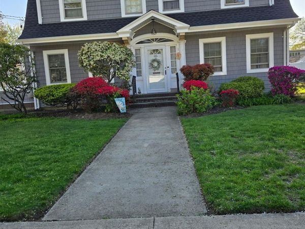 268 Locust Avenue, Freeport, NY 11520