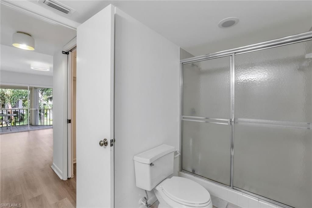 3200 Binnacle Dr , Unit B4, Naples, FL 34103 Photo