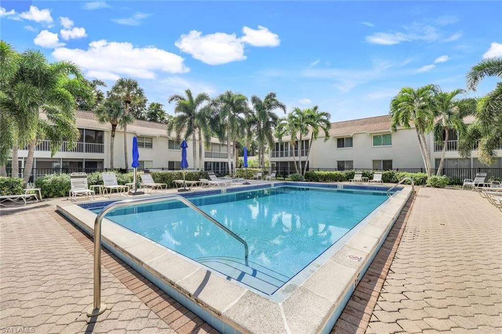 3200 Binnacle Dr , Unit B4, Naples, FL 34103 Photo