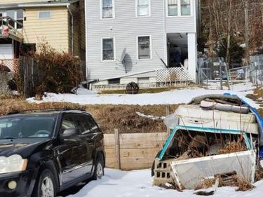 21 E ENTERPRISE STREET, GLEN LYON, PA 18617