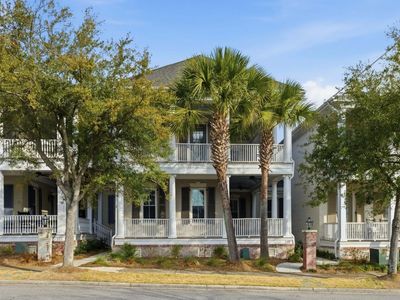 205 Delahow Street, Charleston, SC 29492