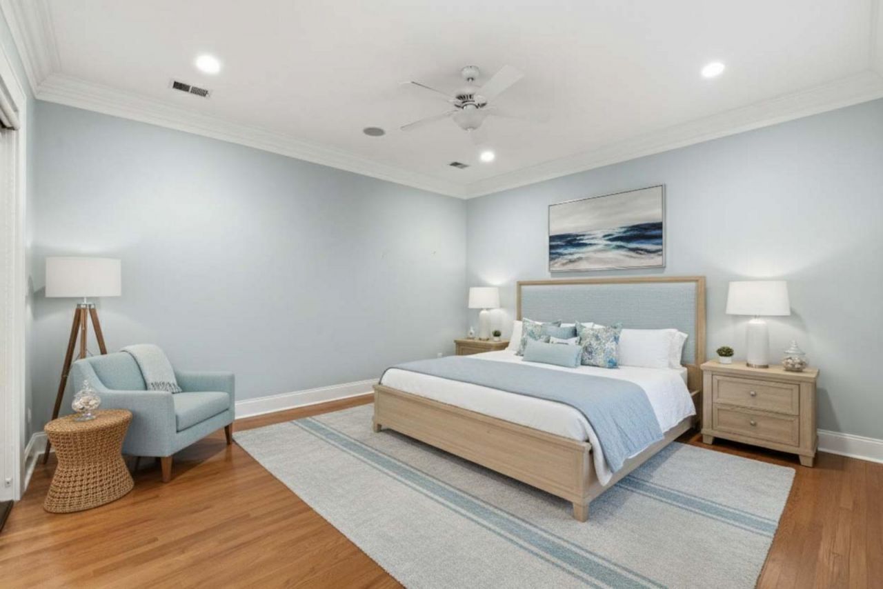 205 Delahow Street Photo 18