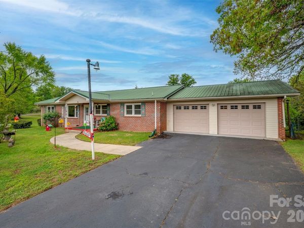 4665 N NC 9 Highway , Mill Spring, NC 28756